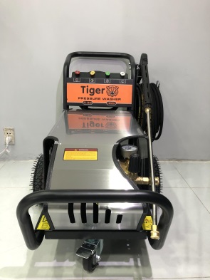 Máy phun xịt rửa xe cao áp tự ngắt 5.5KW Tiger UV-3200